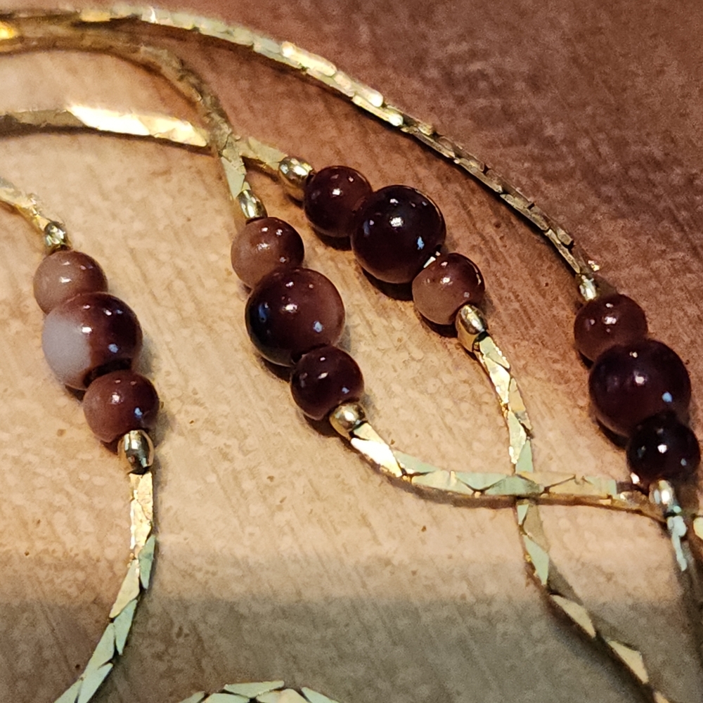 Vintage Gold Toned Necklace With Cream and Brown Stonelike Beads 30"
